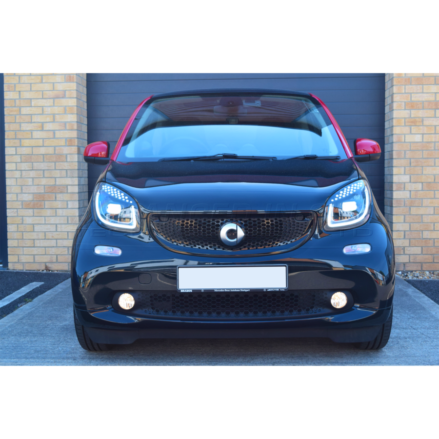 Smart 453 Fog Lights - Advanced In-Car Technologies