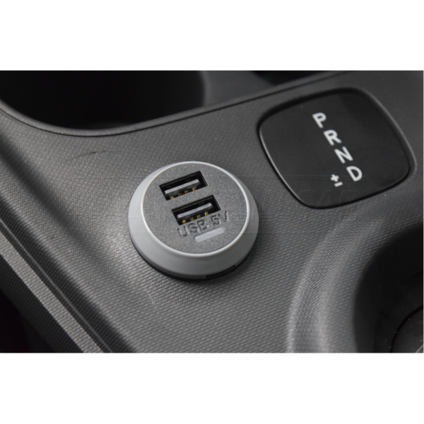 USB_Dual_Rear_Fitted2