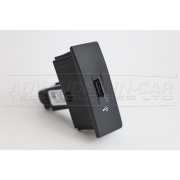 VW Transporter T6 USB Retention Kit 1